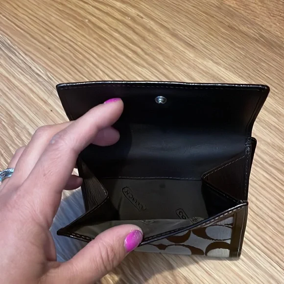 Authentic Coach Wallet - Picture 3 of 4